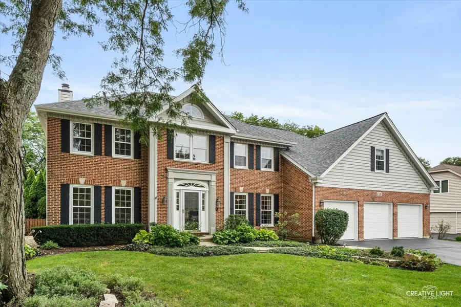 712 Burgess Hill Road, Naperville, IL 60565 - #2