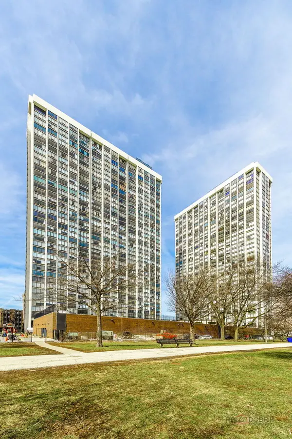 5445 N Sheridan Road #3805, Chicago, IL 60640