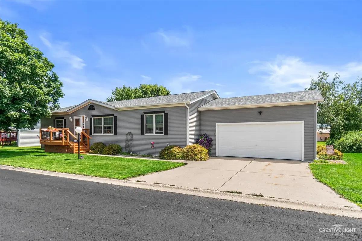 605 Bluebird Circle, Sandwich, IL 60548 - #1