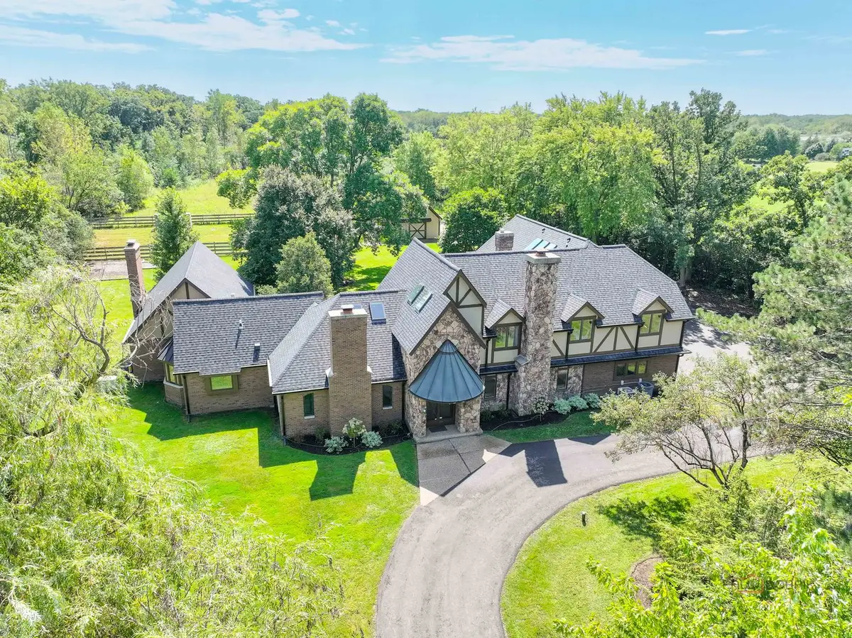 1899 Hilltop Lane, Bannockburn, IL 60015 - #1