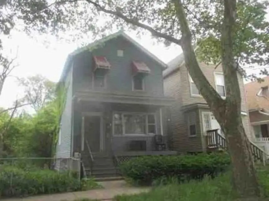 7625 S Dante Avenue, Chicago, IL 60619 - #3