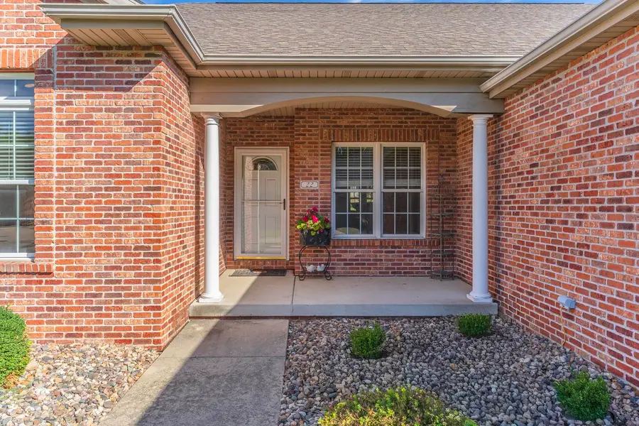 22 Monarch Drive, Bloomington, IL 61704 - #3
