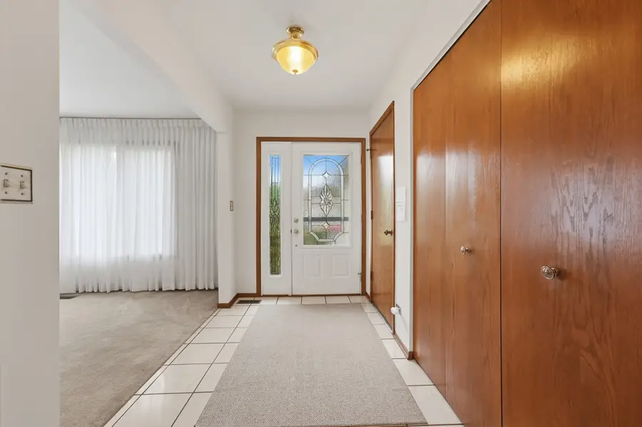 139 Harding Avenue, Des Plaines, IL 60016 - #3