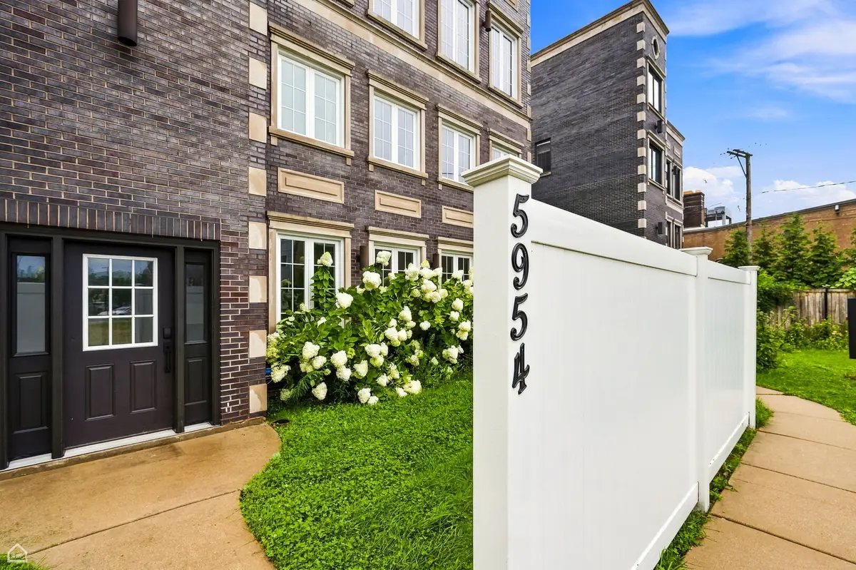 5954 N Paulina Street, Chicago, IL 60660 - #1