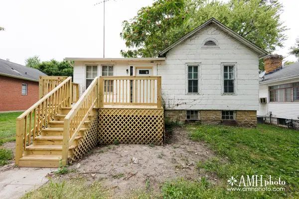 1065 S 4th Avenue, Kankakee, IL 60901