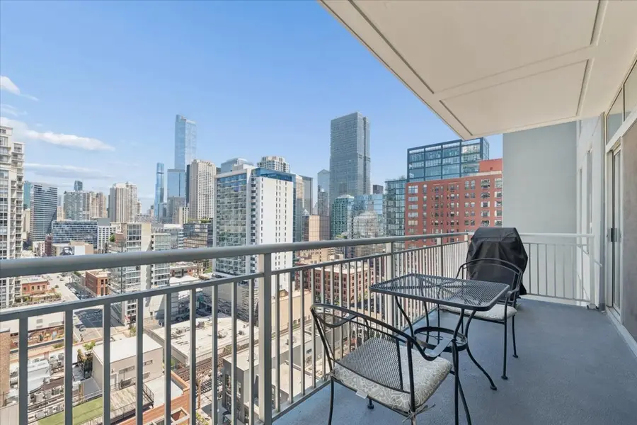 330 W Grand Avenue #1707, Chicago, IL 60654 - #2