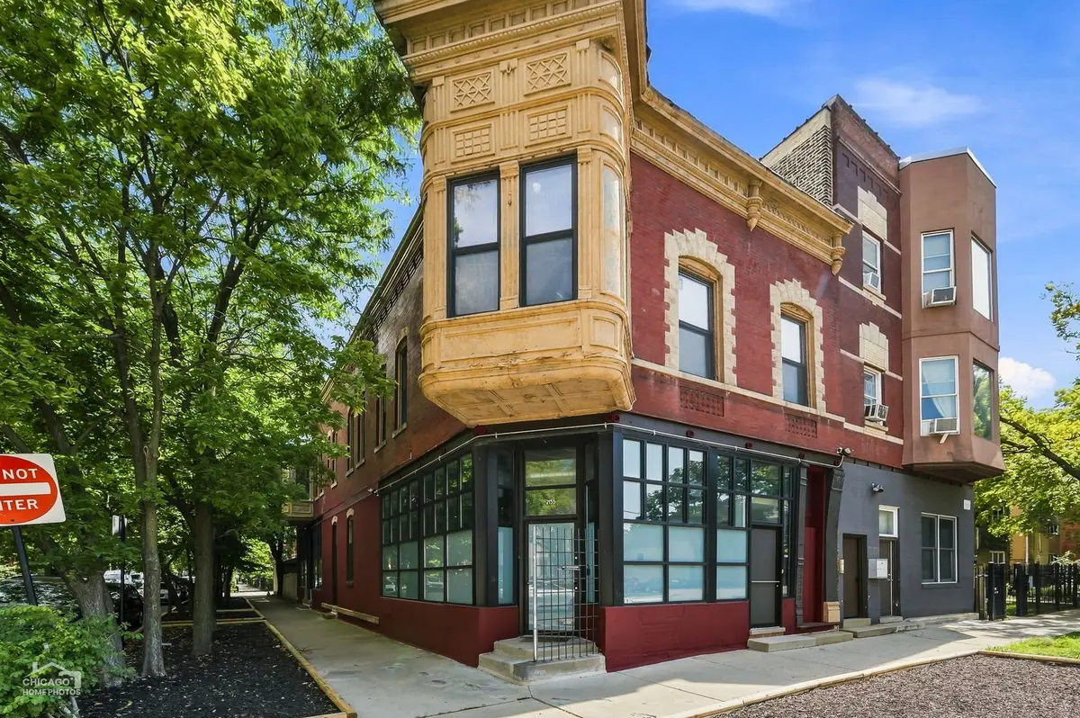 1367 N Leavitt Street, Chicago, IL 60622 - #1