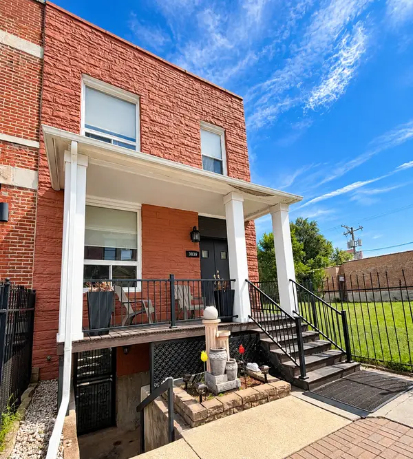 3839 S Giles Avenue, Chicago, IL 60653