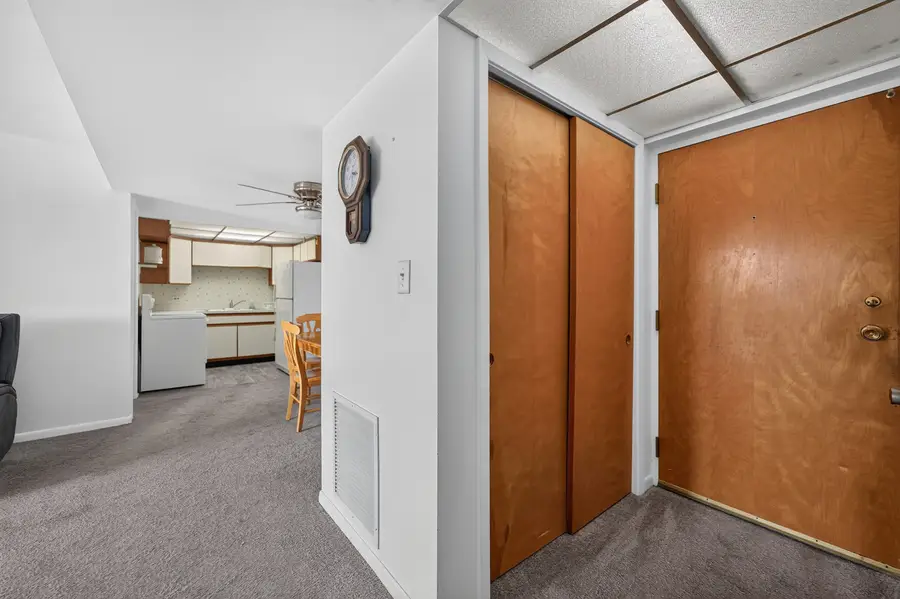 2900 Maple Avenue #14E, Downers Grove, IL 60515 - #3