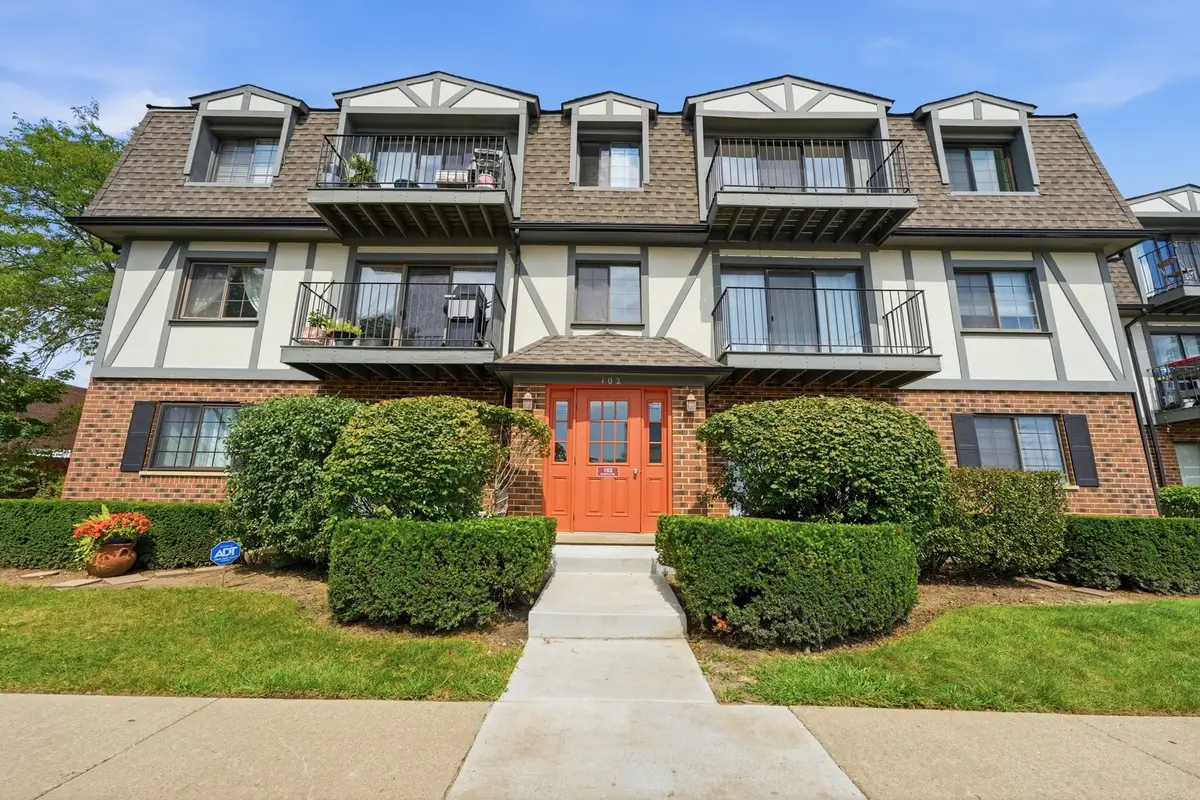 102 Steeple Drive #B, Buffalo Grove, IL 60089 - #1