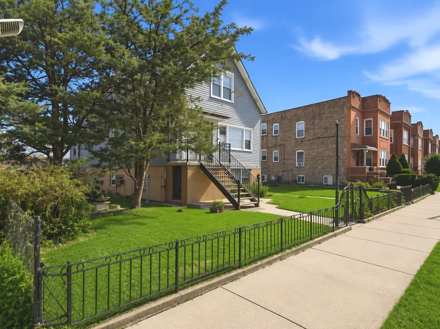6042 W Addison Street, Chicago, IL 60634 - #3
