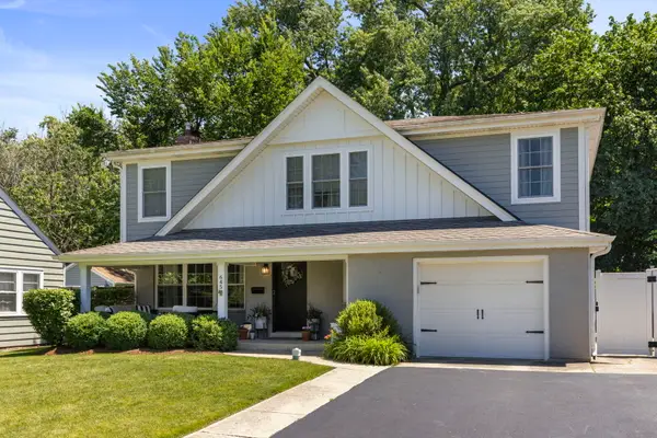 645 Hill Avenue, Glen Ellyn, IL 60137