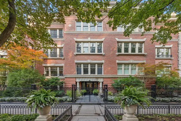 1350 N State Parkway #GN, Chicago, IL 60610
