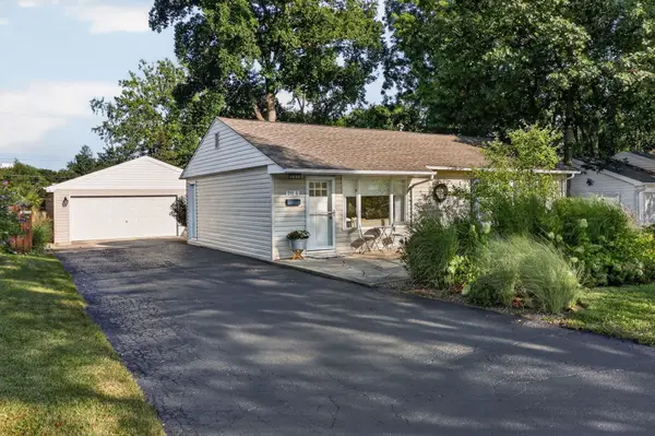211 S Dorchester Avenue, Wheaton, IL 60187
