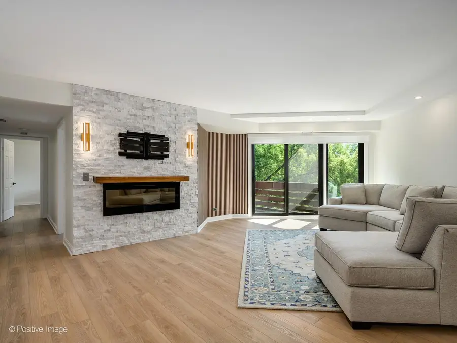 702 Waukegan Road #A308, Glenview, IL 60025 - #2