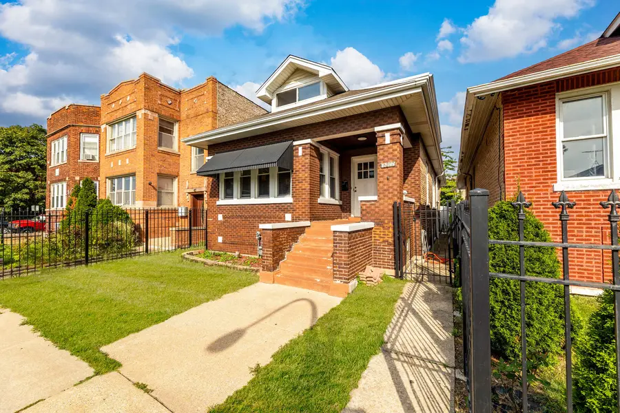 6207 S California Avenue, Chicago, IL 60629 - #2