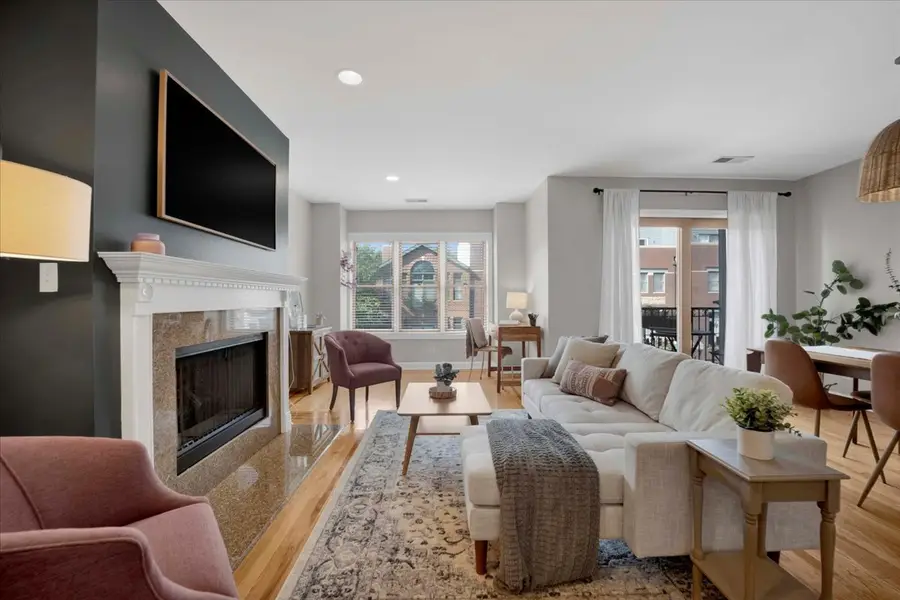 4151 N Lincoln Avenue #2, Chicago, IL 60618 - #2