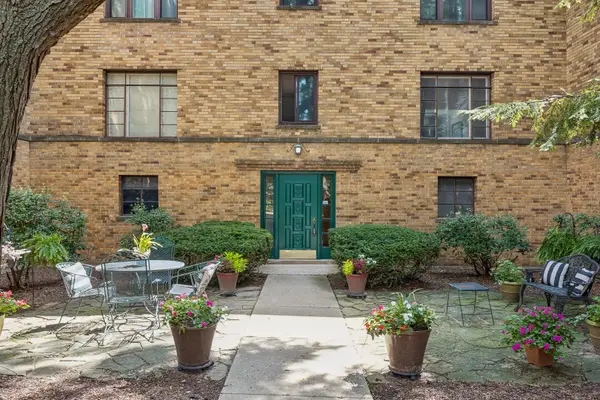 1535 Monroe Avenue #2, River Forest, IL 60305