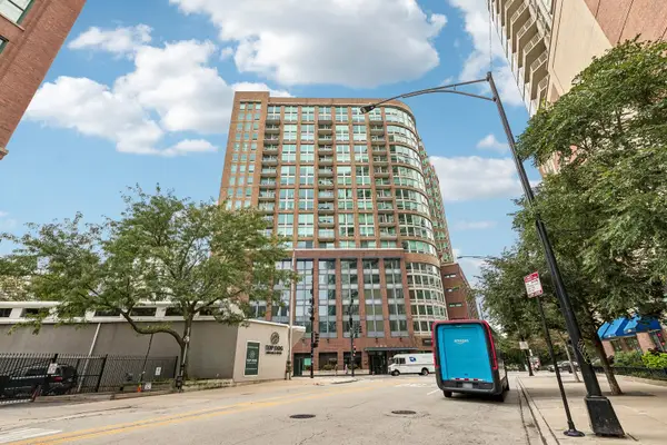 600 N Kingsbury Street #101, Chicago, IL 60654