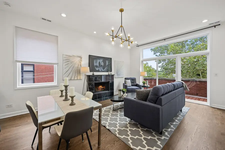 2020 W Pierce Avenue #8, Chicago, IL 60622 - #3