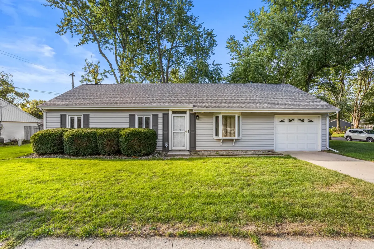 2903 Sangamon Drive, Champaign, IL 61821 - #1