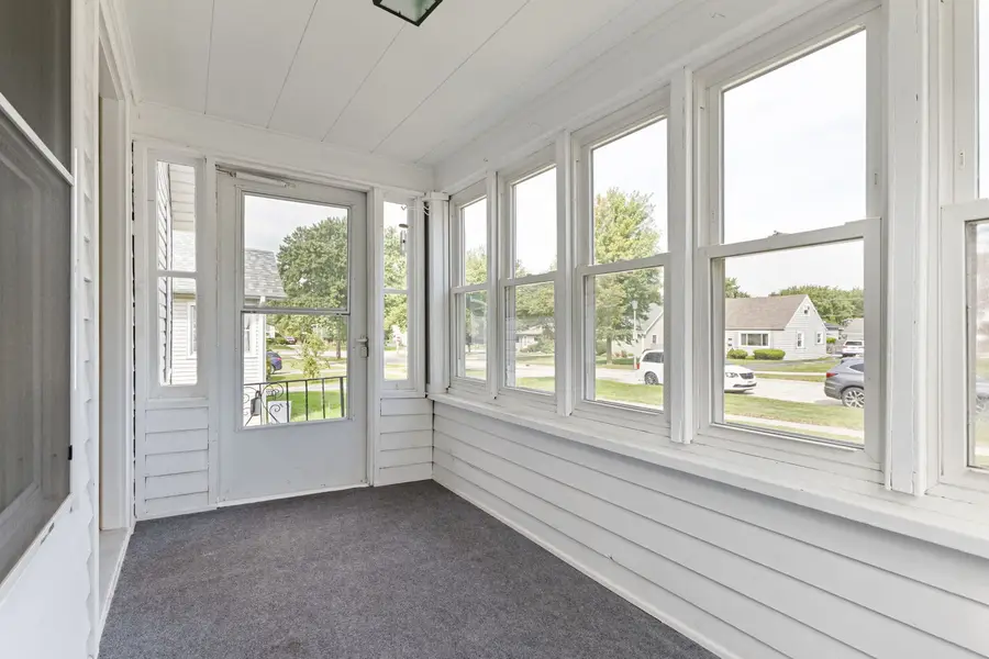 331 W Brookfield Street, Lombard, IL 60148 - #3