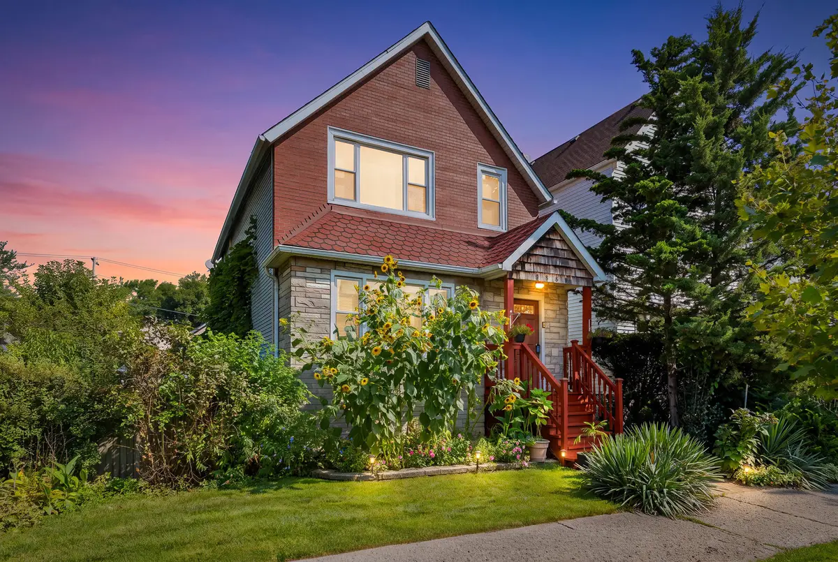 5128 W Ainslie Street, Chicago, IL 60630 - #1