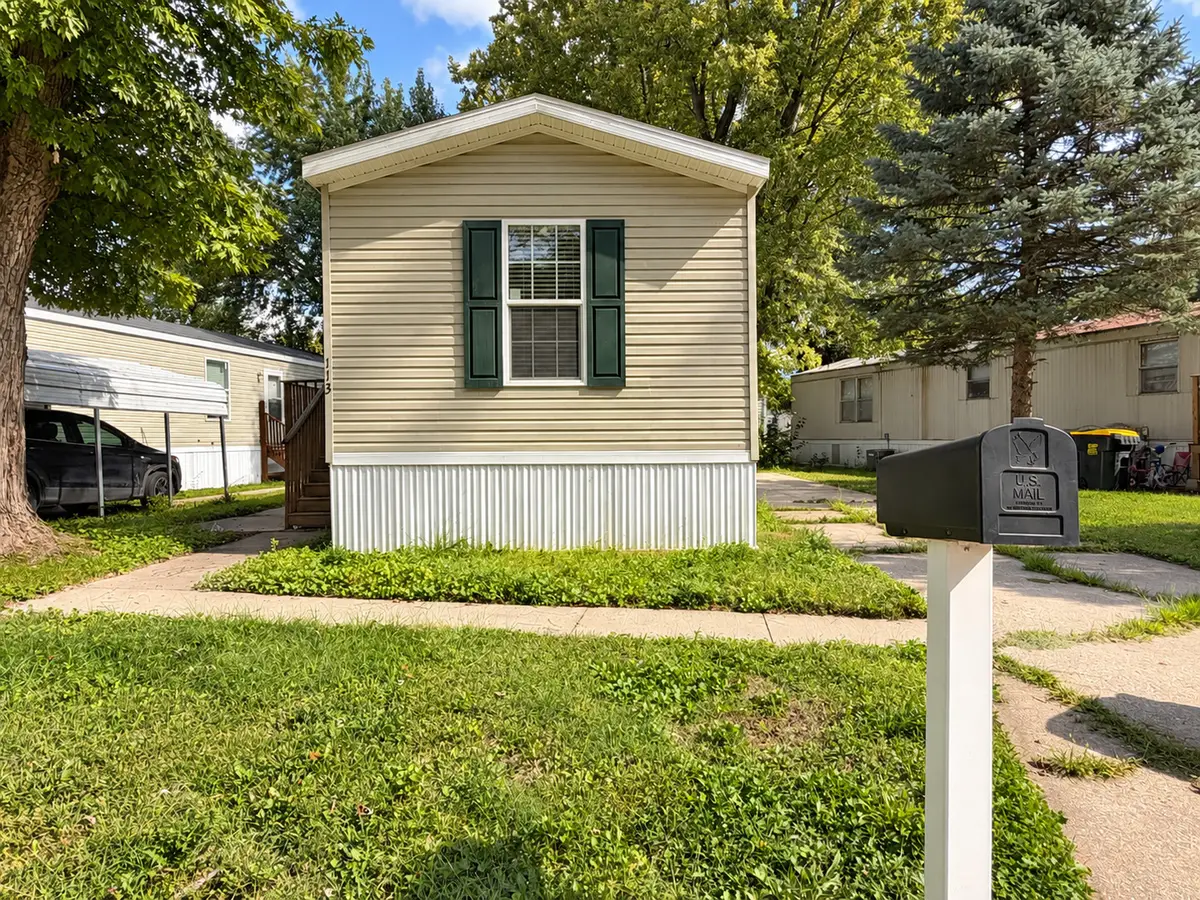 2300 79th Avenue W #113, Rock Island, IL 61201 - #1