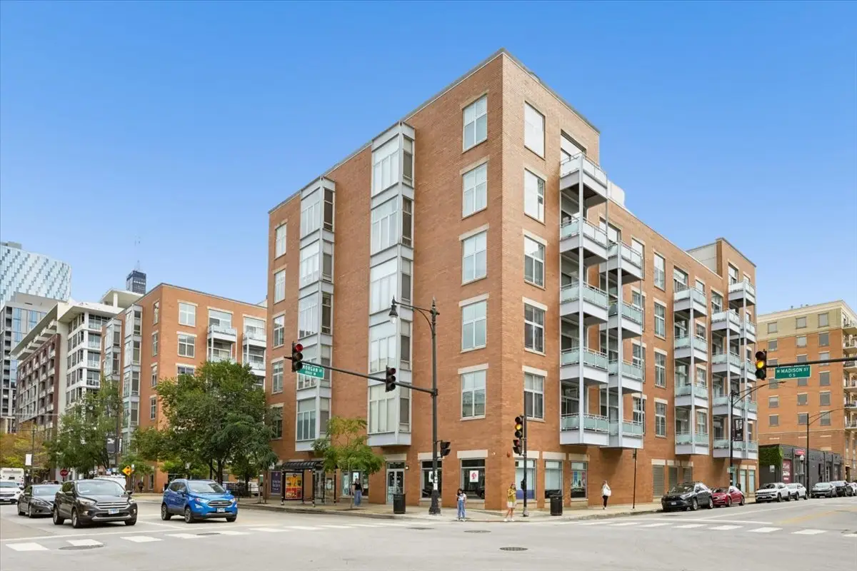 949 W Madison Street #407, Chicago, IL 60607 - #1