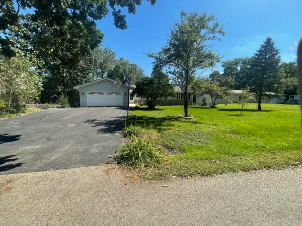 3118 Edgewood Drive, Wonder Lake, IL 60097