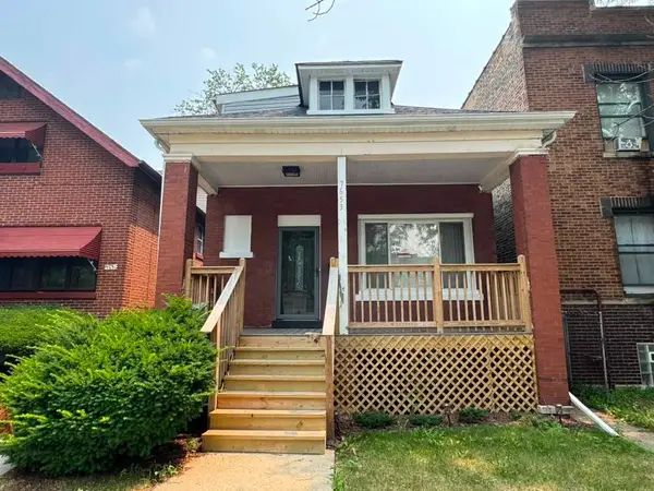 7653 S Saint Lawrence Avenue, Chicago, IL 60619