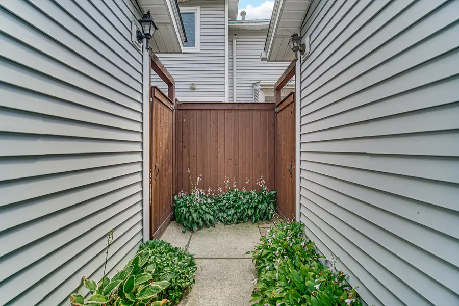 368 Dogwood Terrace, Buffalo Grove, IL 60089 - #3