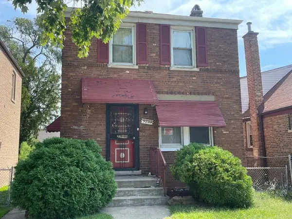 9755 S Dobson Avenue, Chicago, IL 60628