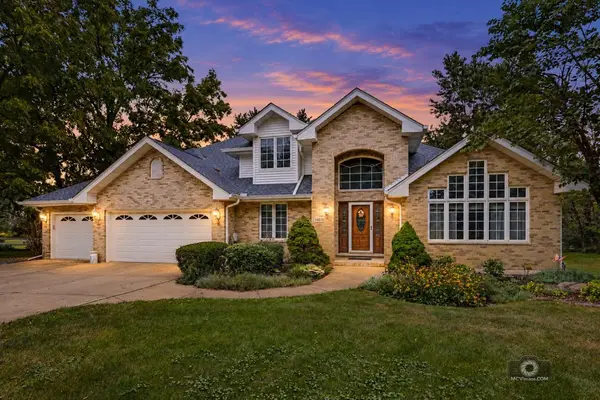 14615 W Hickory Avenue, Lemont, IL 60439