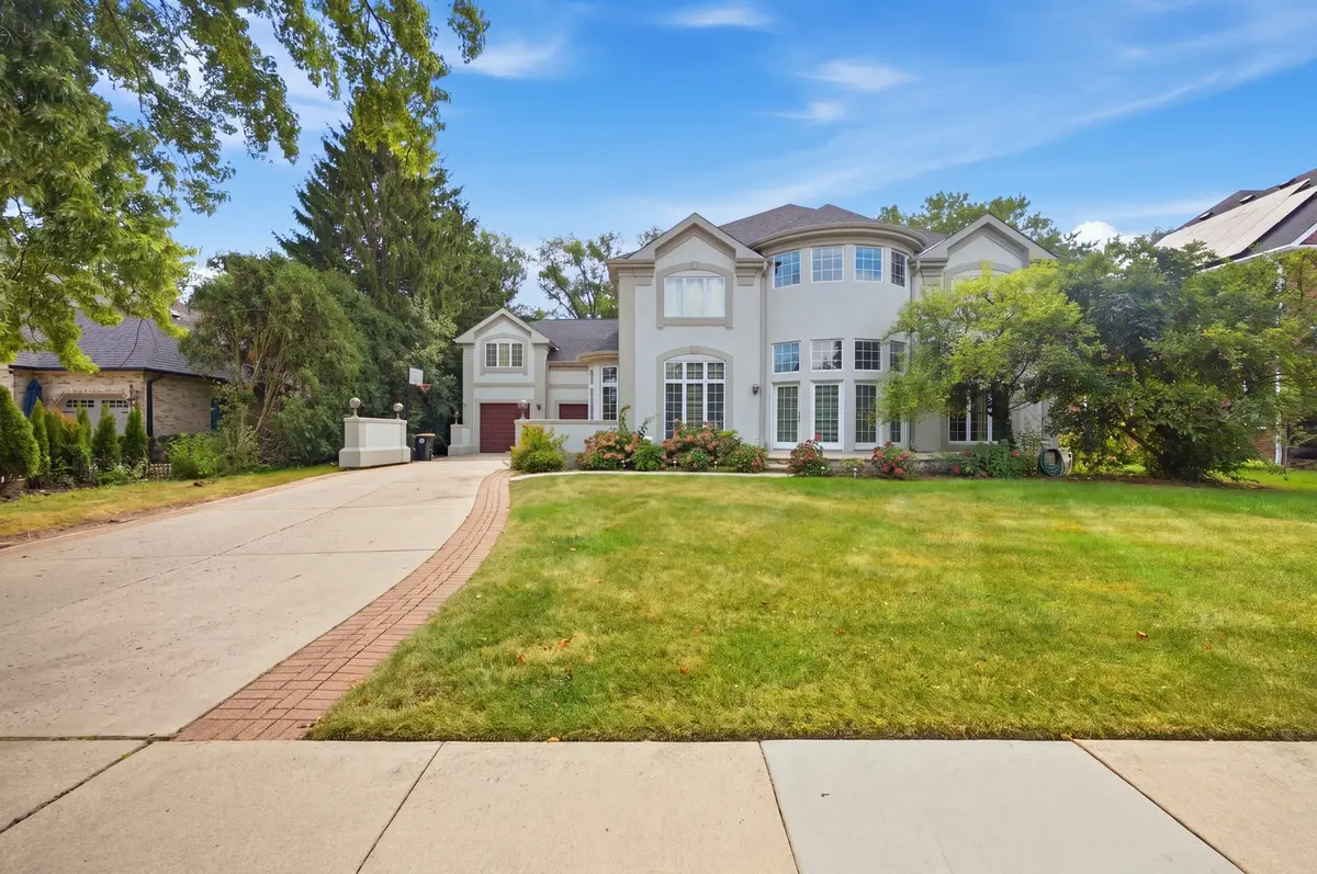 351 Willowood Lane, Willowbrook, IL 60527 - #1