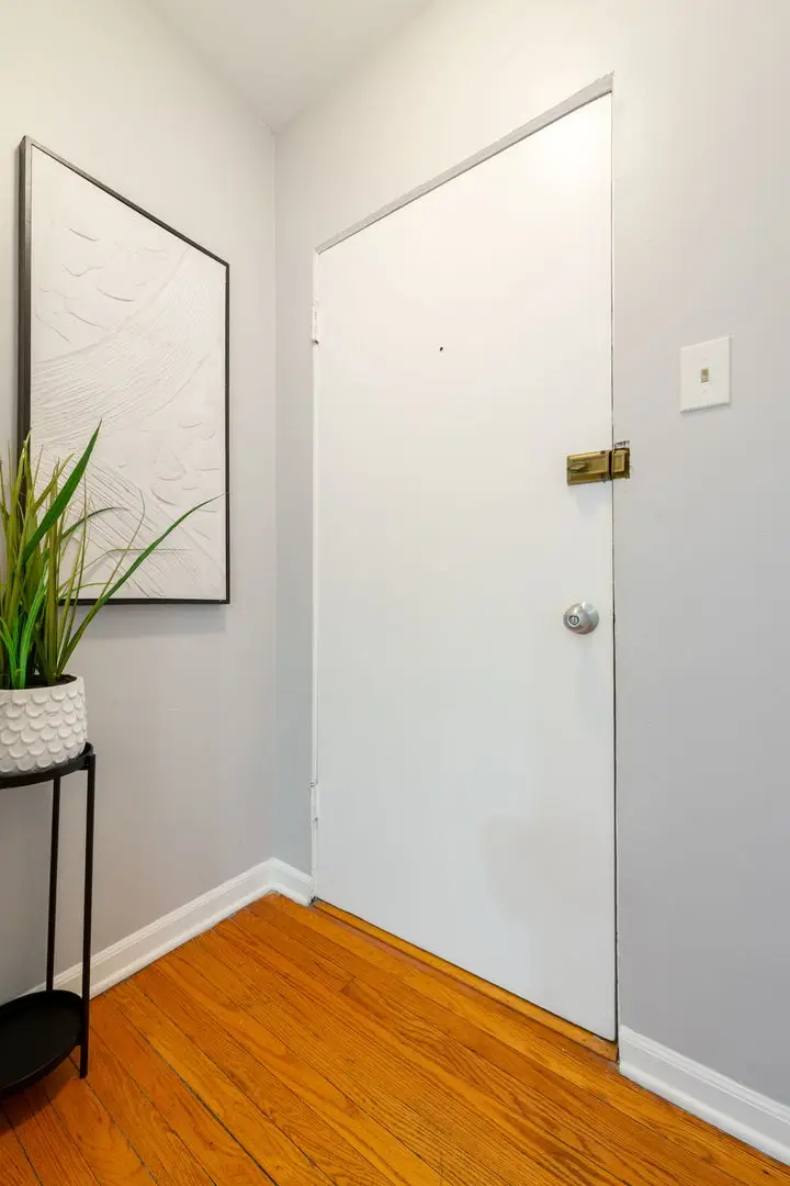 626 W Waveland Avenue #3B, Chicago, IL 60613 - #3
