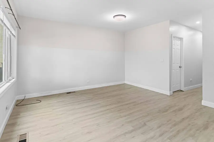 4607 S Wallace Street, Chicago, IL 60609 - #3