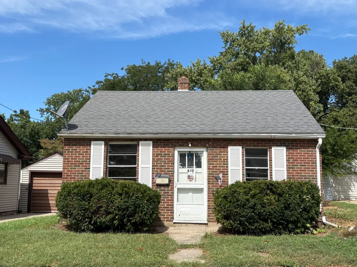 610 E Bronson Street, Streator, IL 61364 - #1