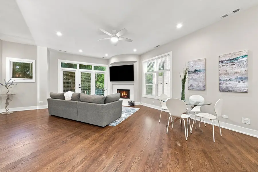 1314 N Cleveland Avenue #2S, Chicago, IL 60610 - #3