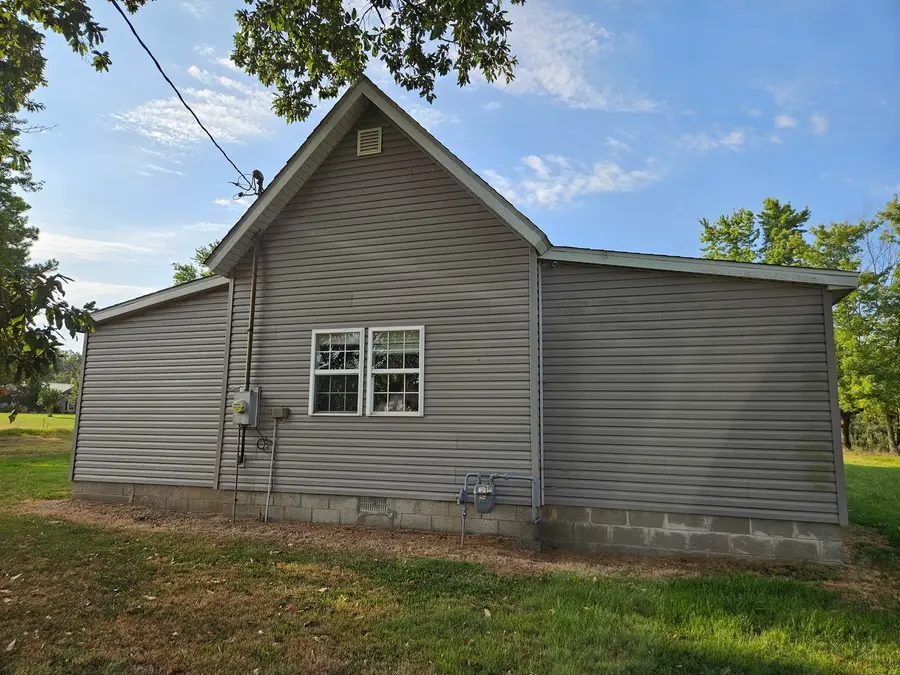 9815 Stotlar Road, Marion, IL 62959 - #2