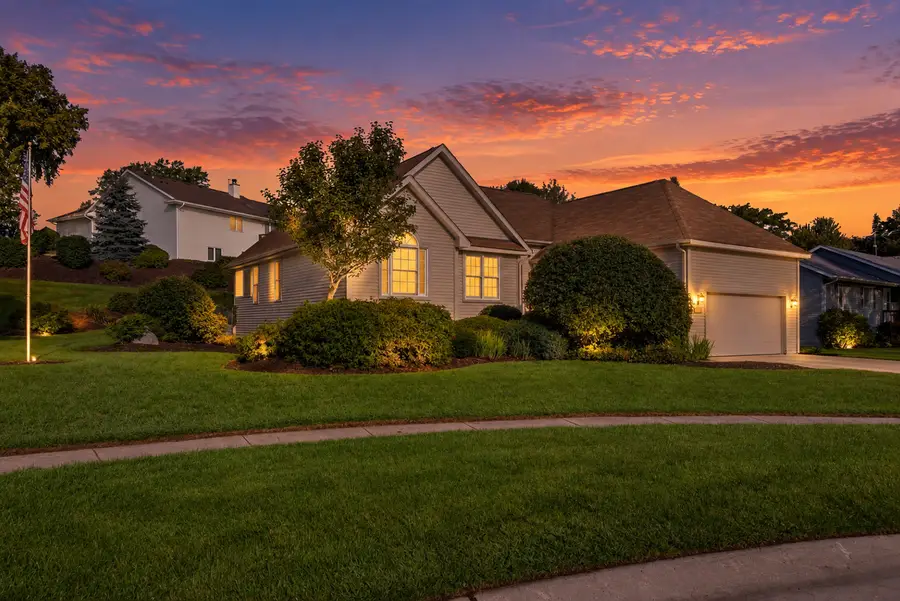 809 Tuckaway Court, Twin Lakes, WI 53181 - #2