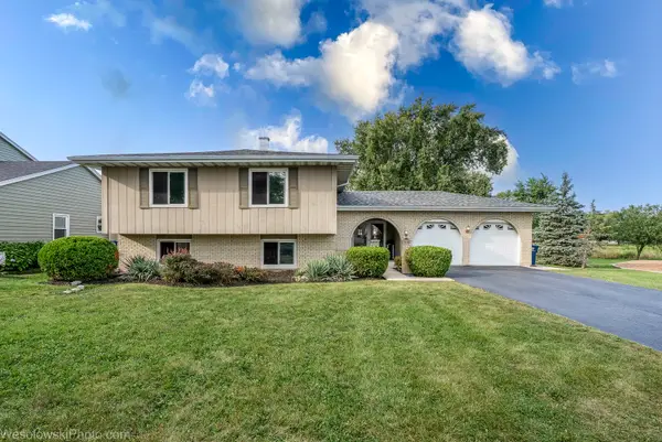 1810 71st Street, Darien, IL 60561