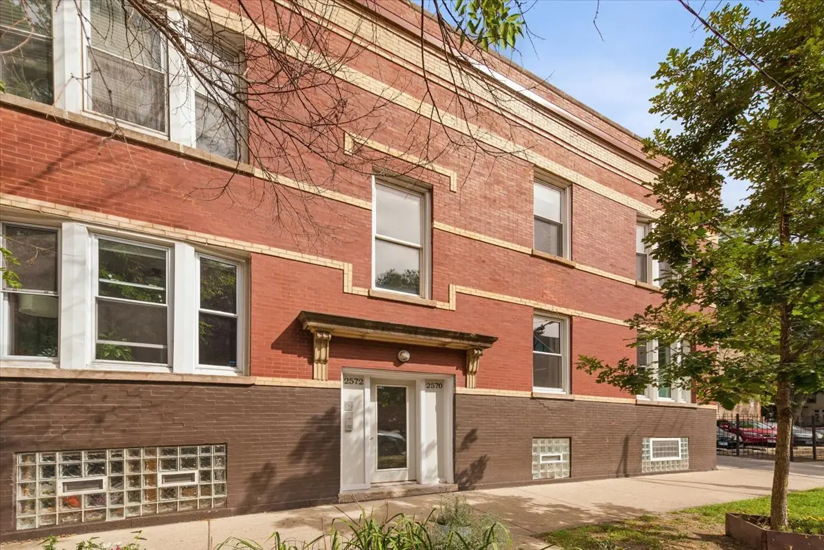 2570 W Lyndale Street #2, Chicago, IL 60647 - #1