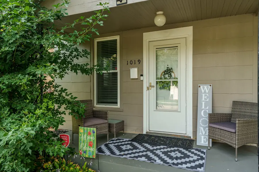 1019 17th Street, Rockford, IL 61104 - #2