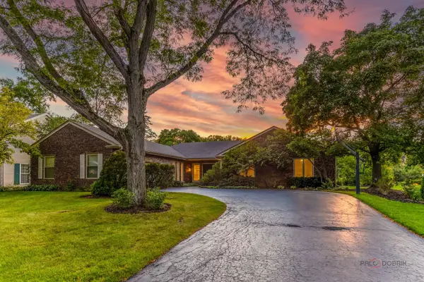 31 Fox Trail, Lincolnshire, IL 60069