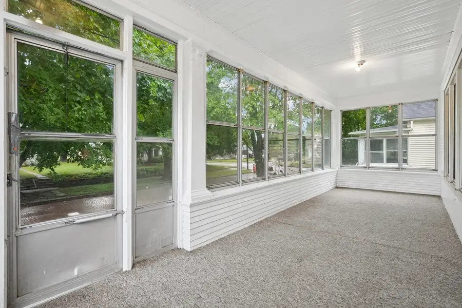 1530 33rd Street, Rock Island, IL 61201 - #3