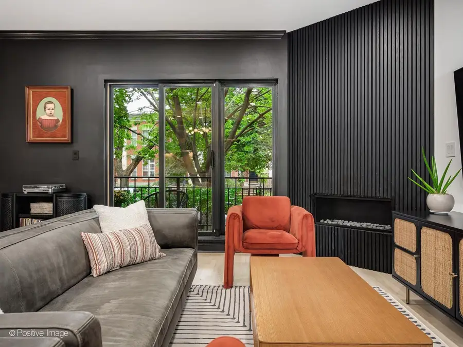 1509 N Mohawk Street #1, Chicago, IL 60610 - #3