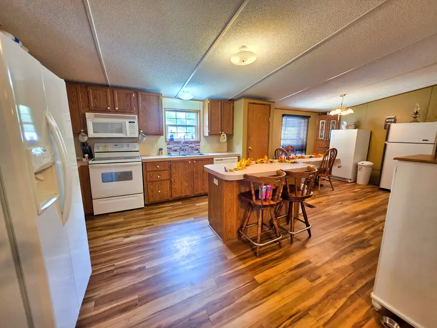 121 Meyer Street, Flora, IL 62839 - #2
