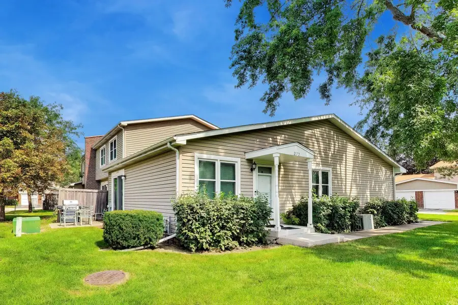 2172 N Queensburg Lane, Palatine, IL 60074 - #3