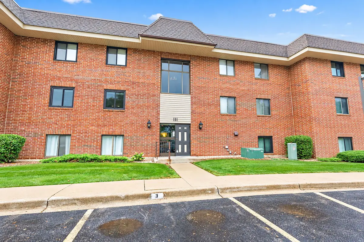 111 E Janata Boulevard #2A, Lombard, IL 60148 - #1